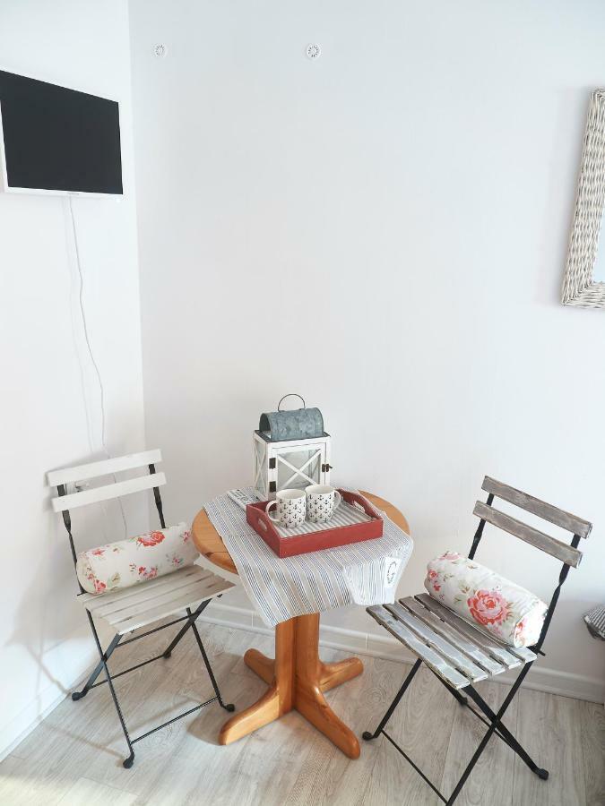 Mini Apartament Marine Swinoujscie Bagian luar foto